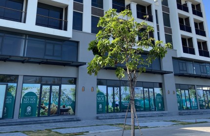 Cần bán Shophouse Biển mới đẹp 368m2 Tổ Hợp Nghỉ Dưỡng L'Aurora Phú Yên